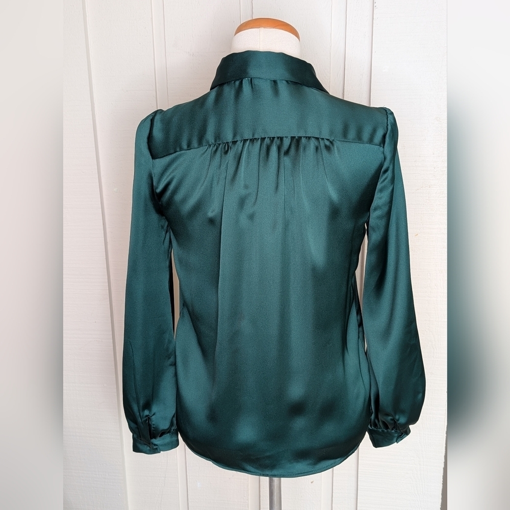 MAX STUDIO Emerald Green Blouse Polyester Women's Long Sleeve Size XS - Picture 5 of 17